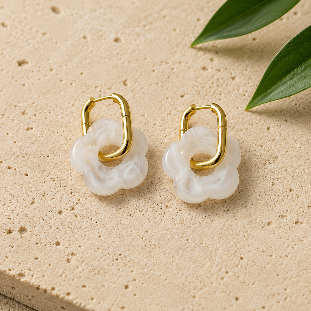 Fleur de Perle Earrings