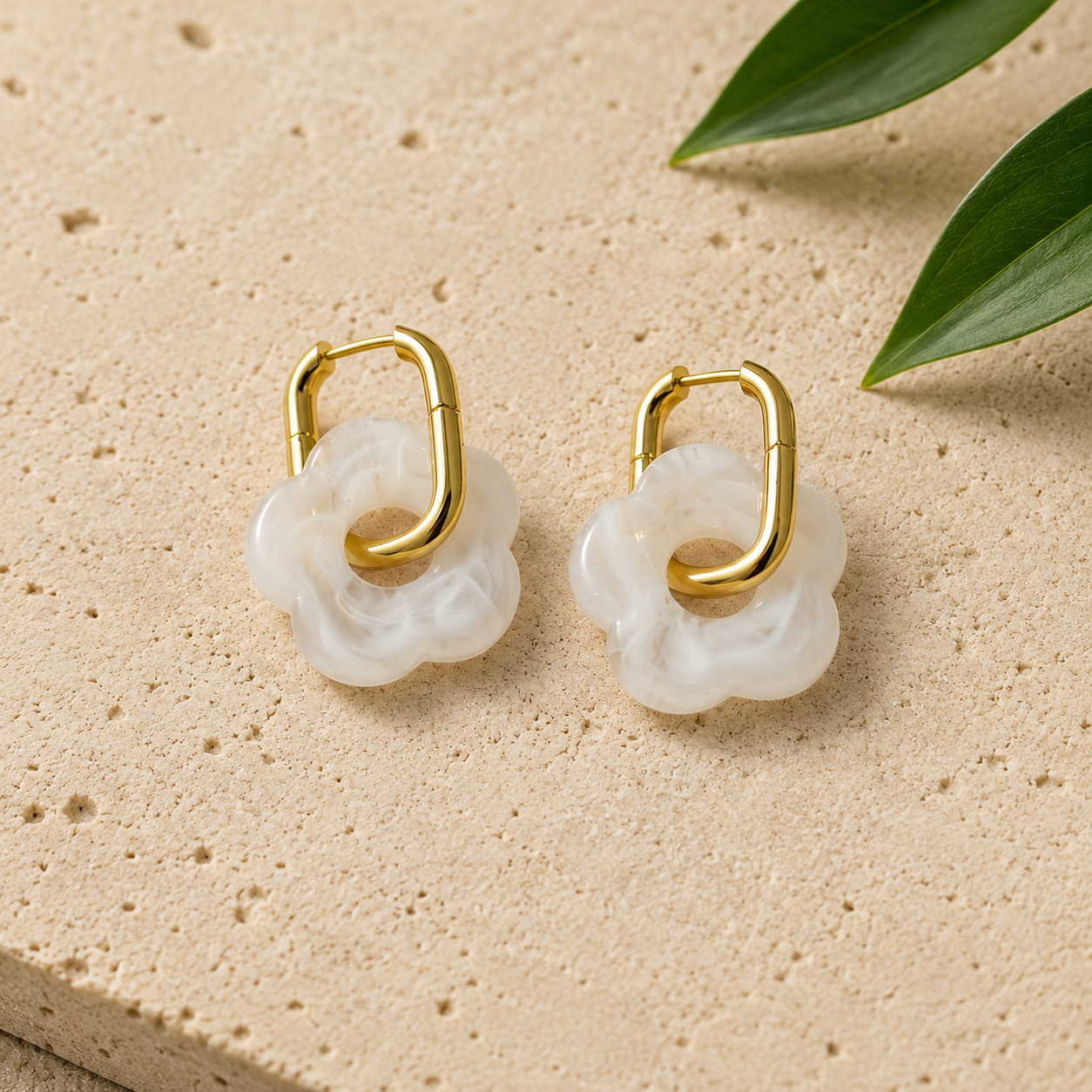 Fleur de Perle Earrings