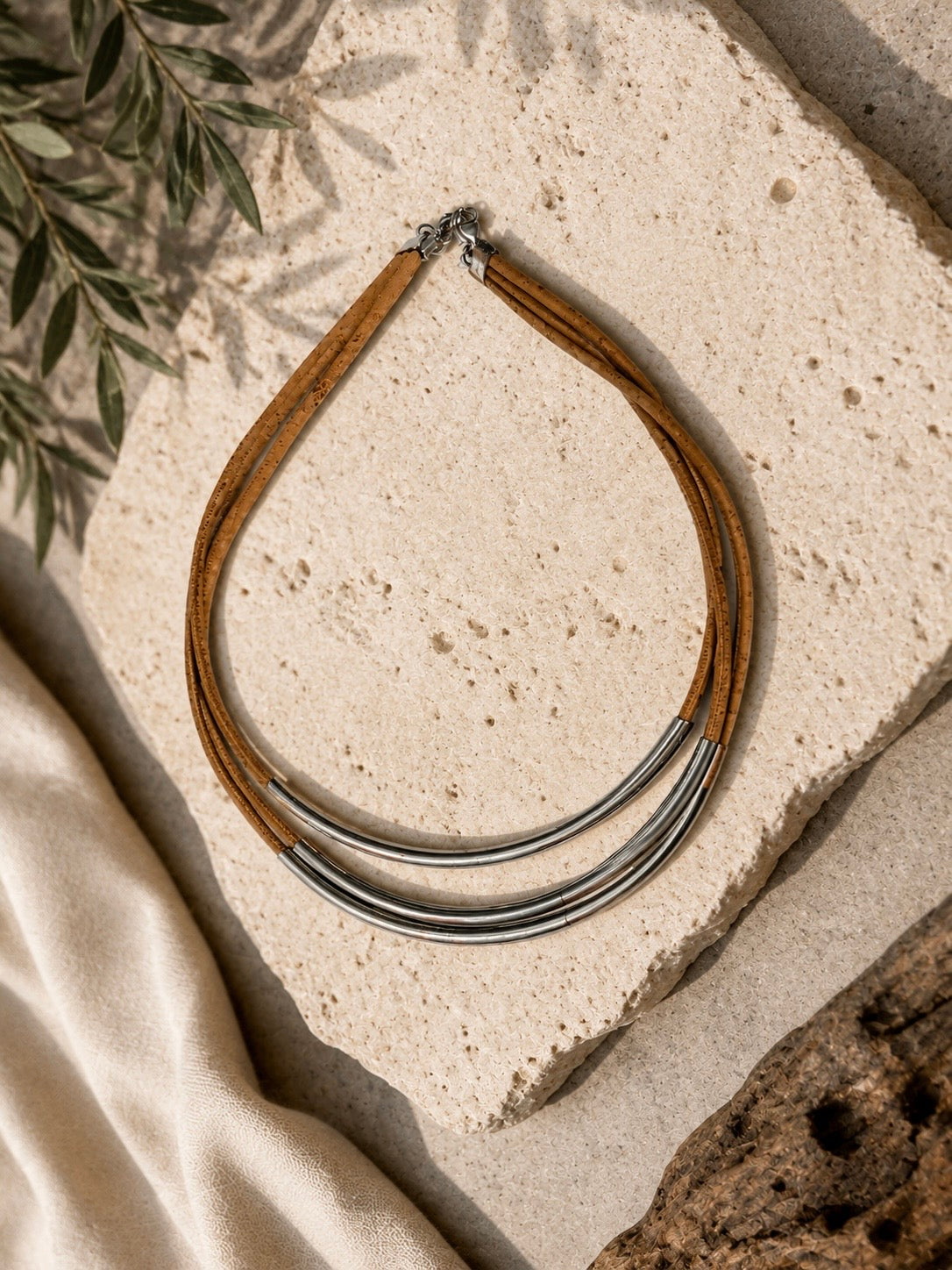 Terra Curve Necklace